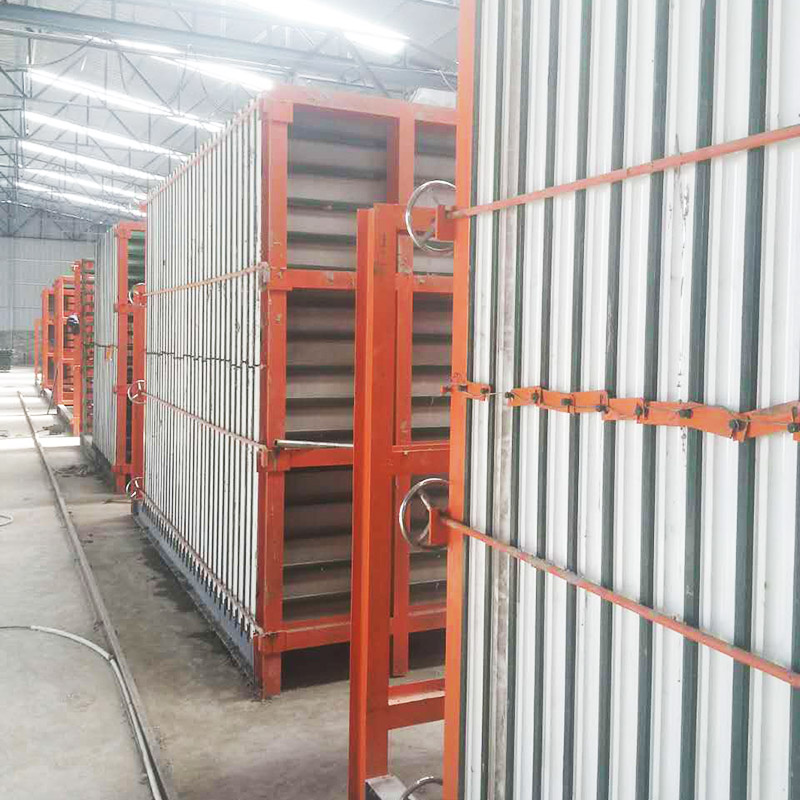 聚苯顆粒復(fù)合墻板設(shè)備