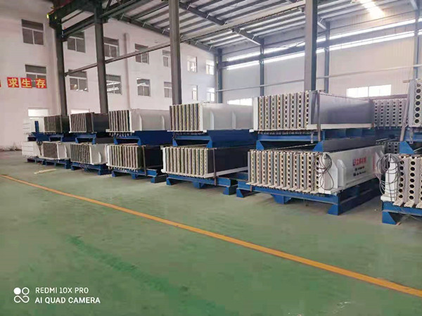 硫鎂墻板設(shè)備生產(chǎn)線(xiàn)